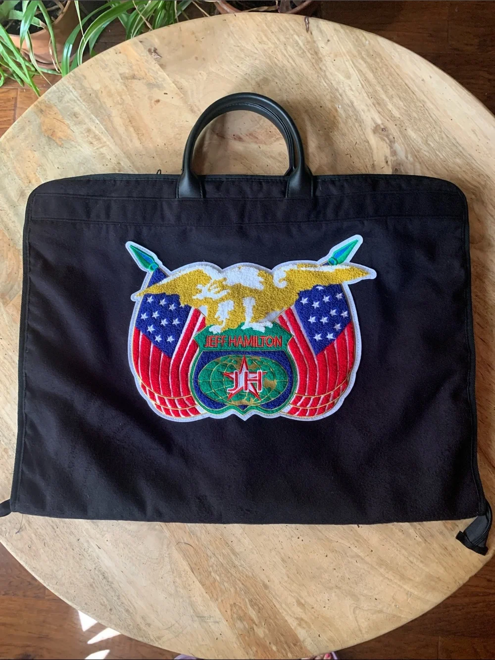 JEFF HAMILTON Logo Embroidered Travel/Garment Carryall Bag